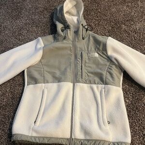 North face fleece jacket